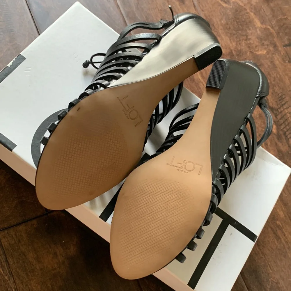 NIB LOFT Black Franca Leather Lace-Up Caged Wedge Size 6.5